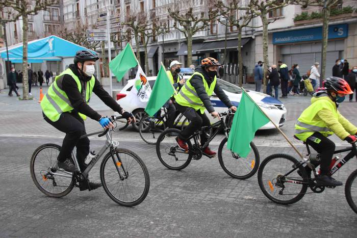 U30 Aldaketaldia bizikleta m 10 1612007013844