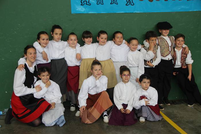 Txikienen oinak dantzan, fes 23 1527423372570