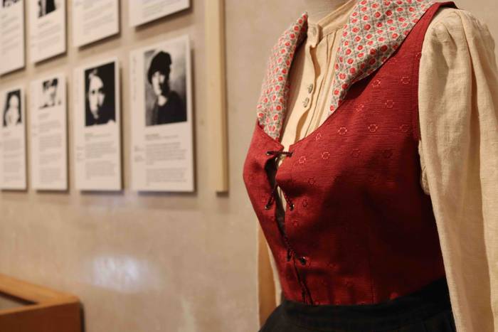 'Itzalpeko emakumeak' erakus 18 1613734176302