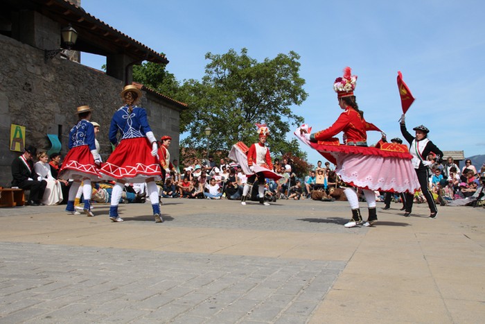 Dantza, kantua eta antzerkia, maskaradan - 5