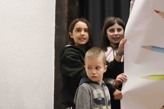 Eskola Txikien Festako logo  24 1668190211516