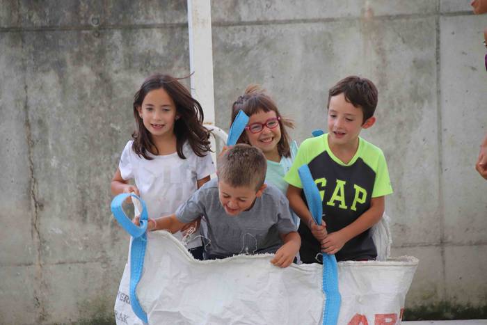 Jolasean igaro dute arratsal 4 1567097316708