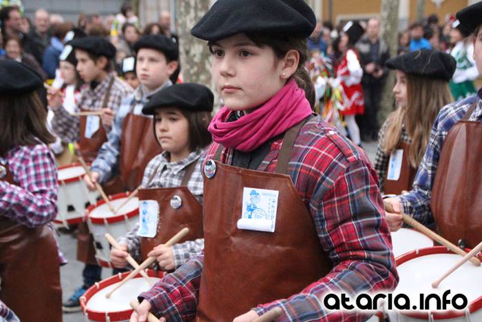 Zaldunita bezperako haur danborrada 138 1454785379903