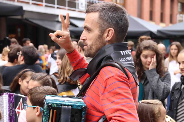 Hauspoa trikitiari 16 1570286779466