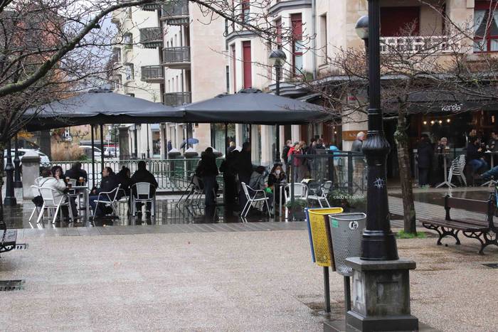 Tabernek eta terrazek bizia  9 1607787802461