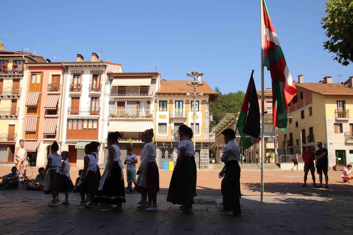 Ongietorri beroa saharar hau 18 1563804327893