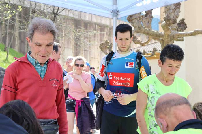 Aizkardi mendi martxa izan d 33 1648391816669