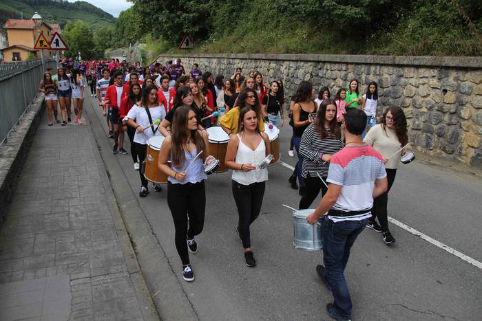 Amezketa San Bartolome jaiak 22 1535219477805