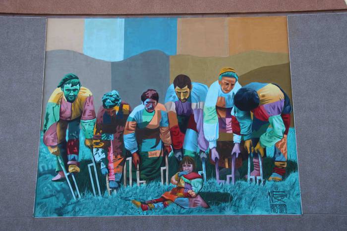 Zuri-beltzeko argazkia, kolo 1 1597830349911