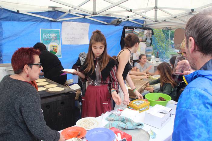 Euskalkien Eguna Zizurkilen 11 1526144036083