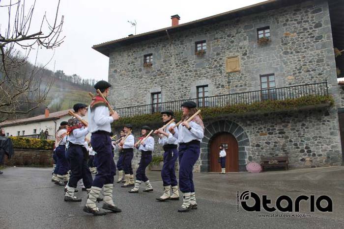 Talaiak tanten azpian ere da 19 1518353955187