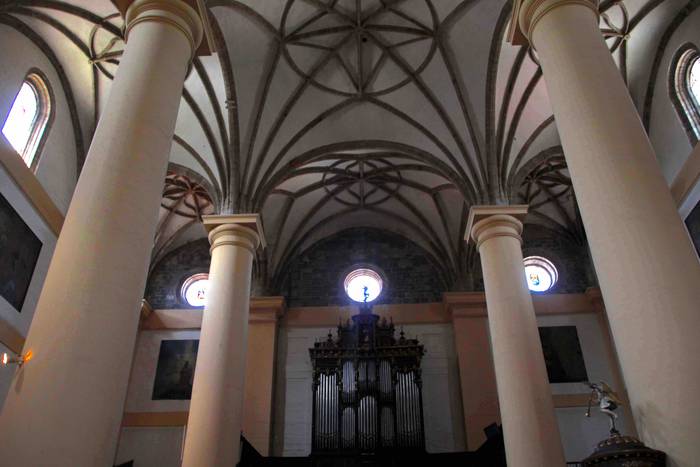 Tenplu bat, historiari zabal 12 1531831344820