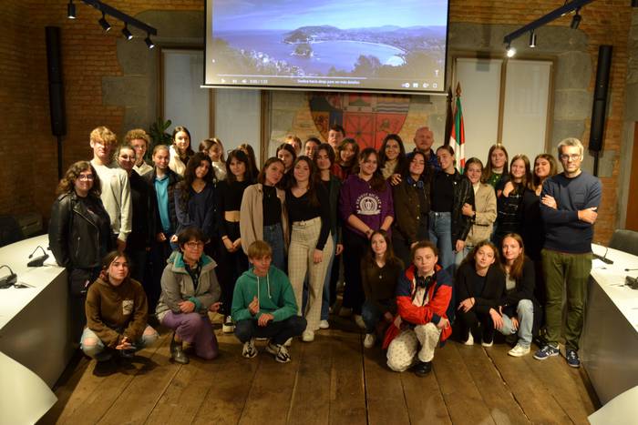 LORRAINEKO IKASLEEI HARRERA 3 1664631845055