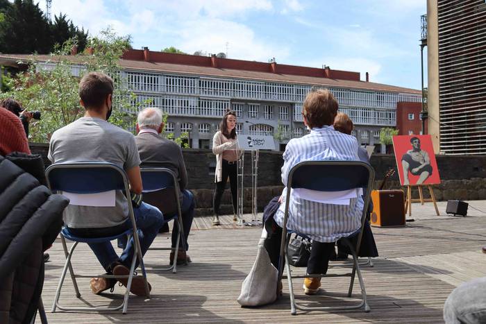 Txirrita omendu dute Tolosan 1 1621774202185