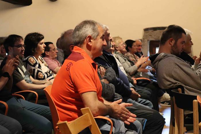 Giro onean agurtu dituzte Sa 2 1652029568447