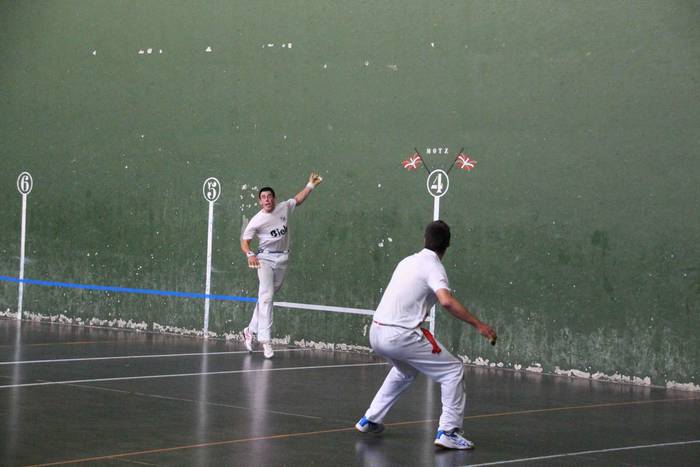 Lau eta erdiko Intxaur Txape 9 1626710619194