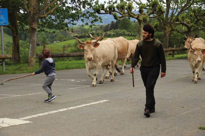 Larre irekiera ekitaldi bere 4 1588336774219