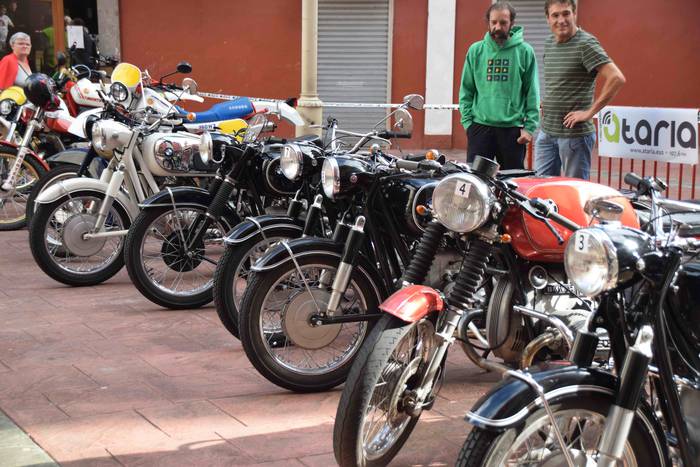 Motor eta errugbi zaleen bil 7 1535803312096