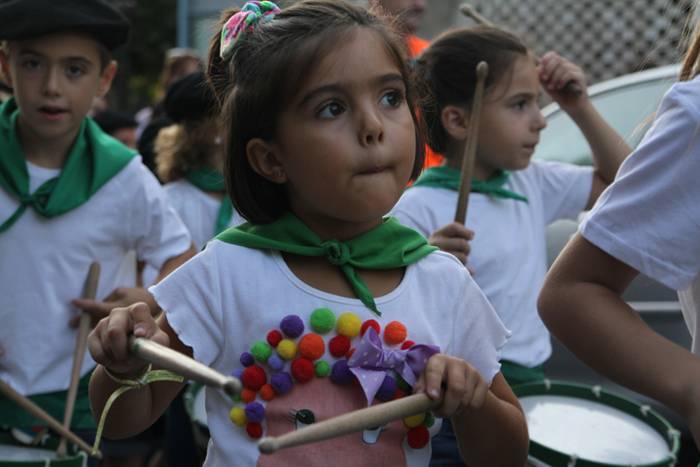 Irurako odol emaileek bota dute txupinazoa 10 1474654401892