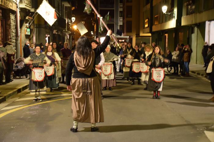 Emakumeen burrunba inauteri  3 1645822817297