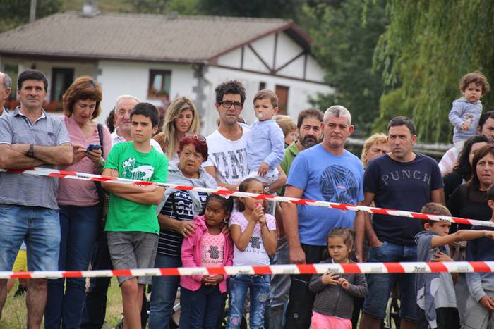 Zaldiak lasterka, gazteak desafioan 27 1472406673458