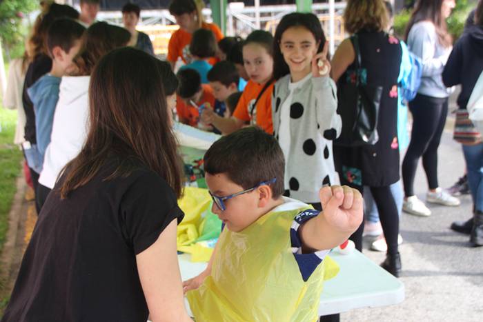 Zizurkilgo Ugare Festak haur 21 1527942088903