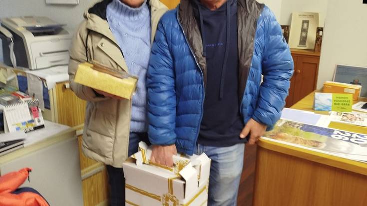 Kontxi Jauregik eta Lontxo Argaiak eraman dituzte saskiak