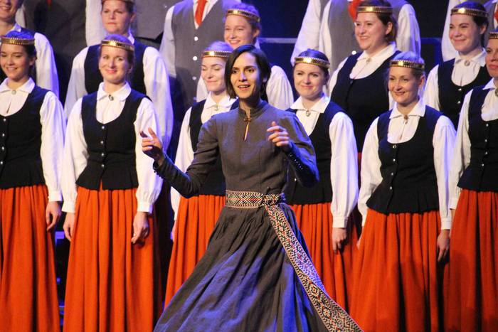 Indonesiako Batavia Madrigal 57 1572798015619