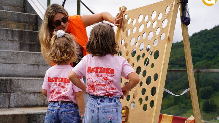 Haurrek ere badute lekua herriko jaietan
