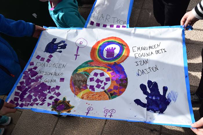 Mantalak aldarriz bete dituz 39 1520515140587