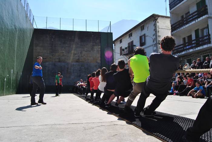 Jai giroa eta aldarrikapena 152 1489935531355