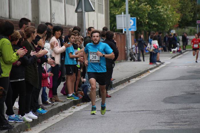 Haizearen aurka, baina aurrera 79 1476273356892