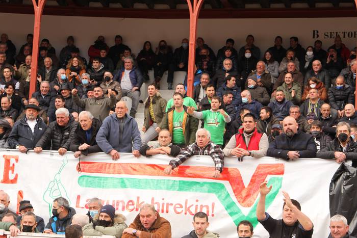 Iker Vicente eta Mikel Larra 21 1648923078696