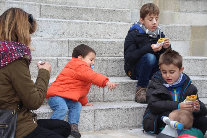 Azoka eguna Altzon 37 1481457420023