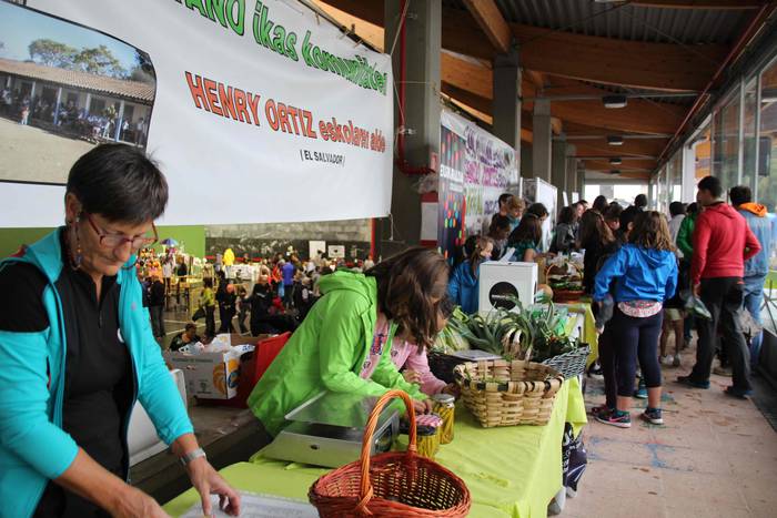 XXI. Azoka Berezia, Zizurkil 39 1539528091868