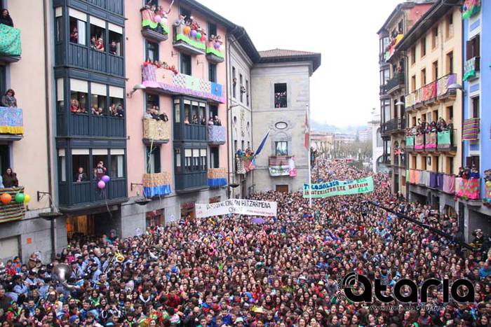 Gora 'patria' inauterizalea! 104 1518106473654