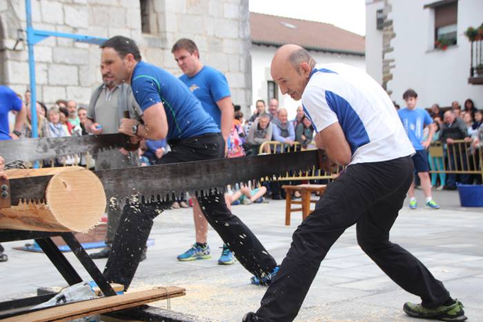 Abaltzisketa San Joan festak zaldi 18 1466967262253