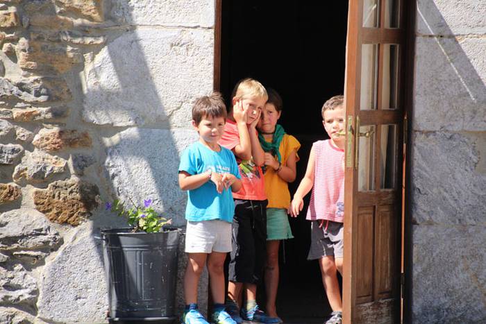 Bertsotan hasi dute festa Gaztelun 17 1471174970066