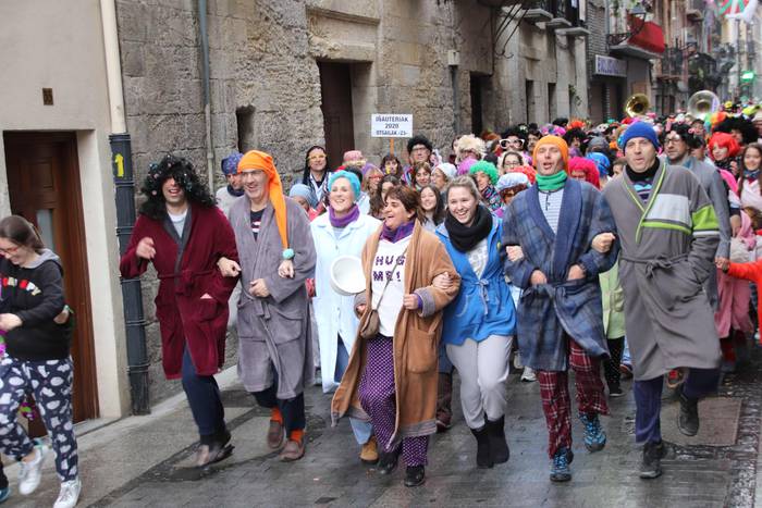 Dianak esnatu du Zaldunita 32 1551612583706