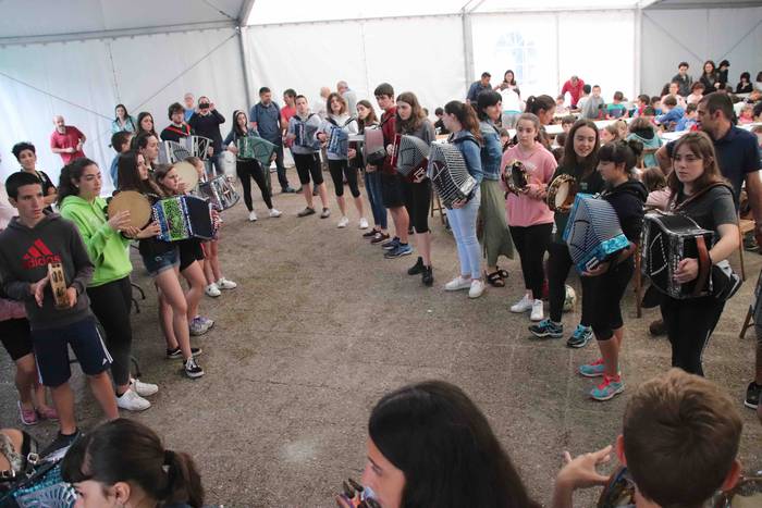 Asteasuko haurrek hasi dute  125 1530189755597