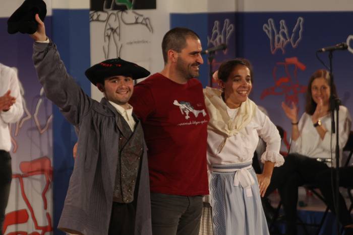 Txoriek kriskitinak joko bal 26 1508750189205