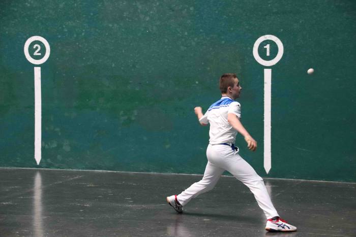 Gipuzkoa lau eta erdiko txap 23 1561377805174