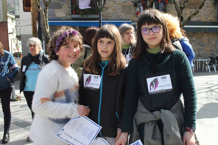 Herria osoan entzun dira ema 7 1520515523738