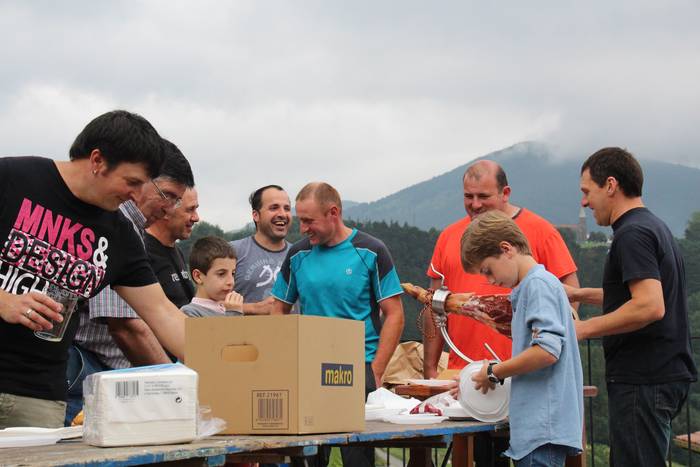 Gazte sentitzen direnen eguna ospatuko dute Belauntzan