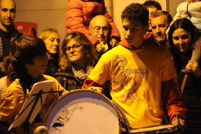 Xexili Eguna Loatzo musika e 24 1511373253204