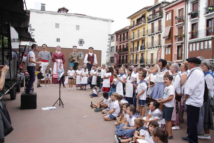 Jendetsua izaten ari da Erro 2 1659205819592