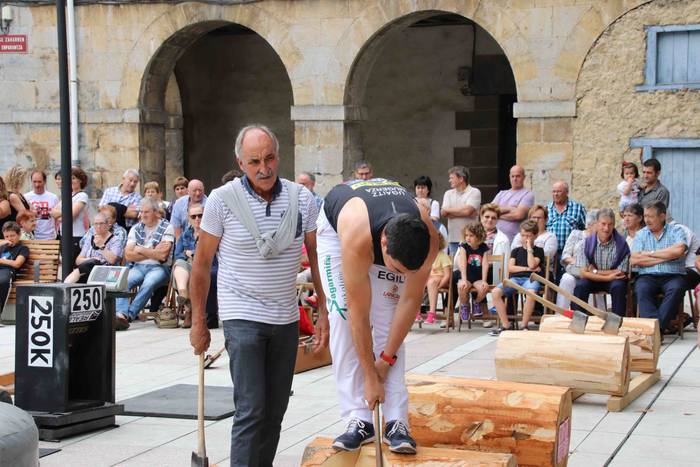 San Pedroak agurtzeko herri  1 1561906313020