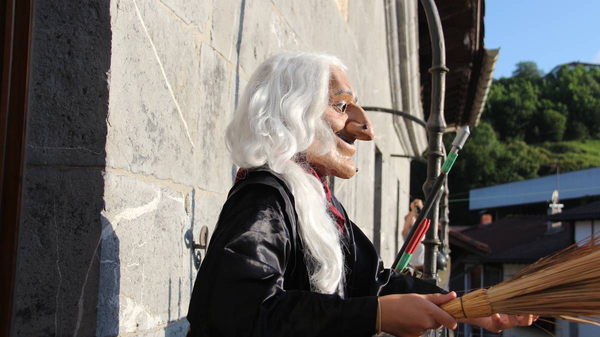 Festen balorazio baikorra eta hainbat hobekuntza proposamen egin dituzte herritarrek