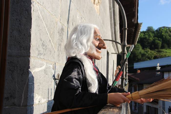 Festen balorazio baikorra eta hainbat hobekuntza proposamen egin dituzte herritarrek