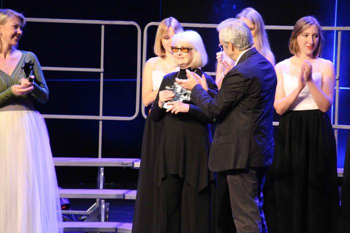 Indonesiako Batavia Madrigal 15 1572797982144